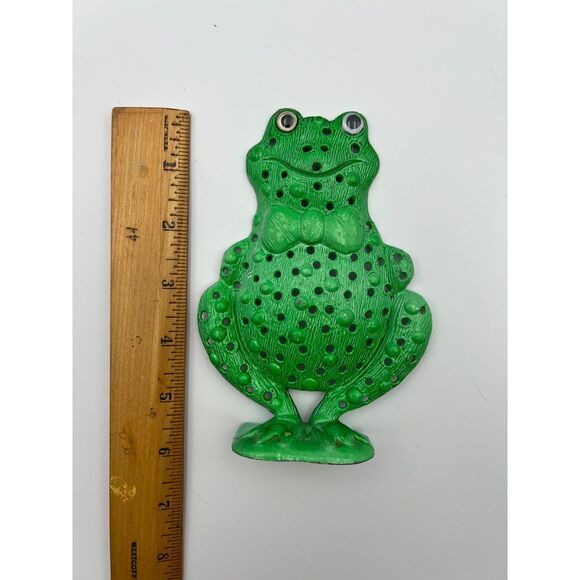 Vintage Green Frog Decorative Garden Ornament Handcrafted Ceramic Toad Figurine - Picture 7 of 7
